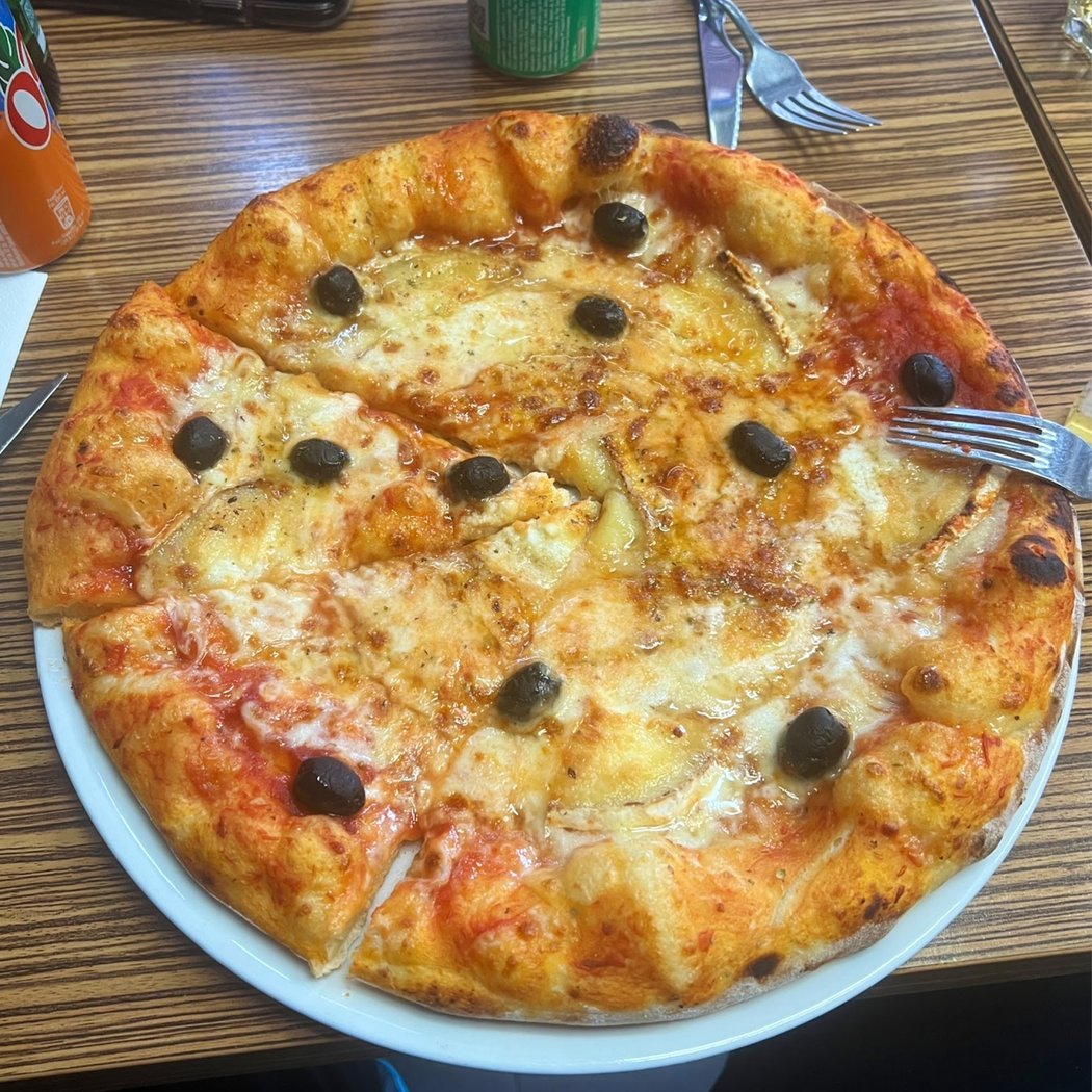 Pizza Tova 1